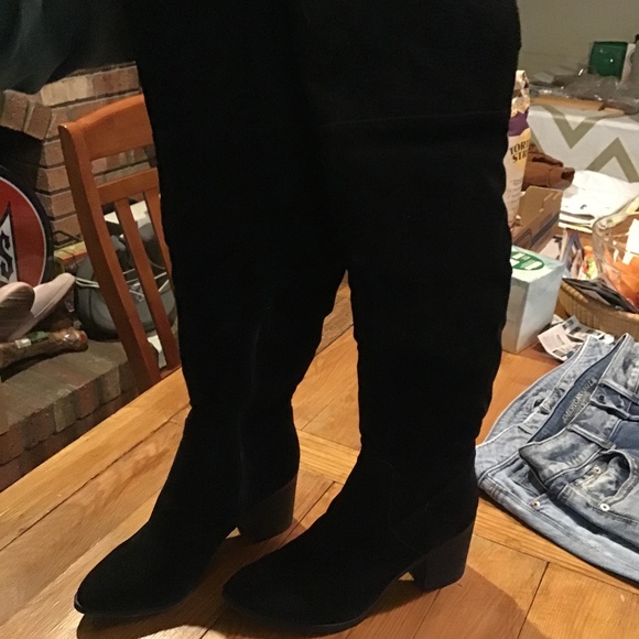 Breckelles Shoes - Breckelle’s Indiana Style High Zip Boots